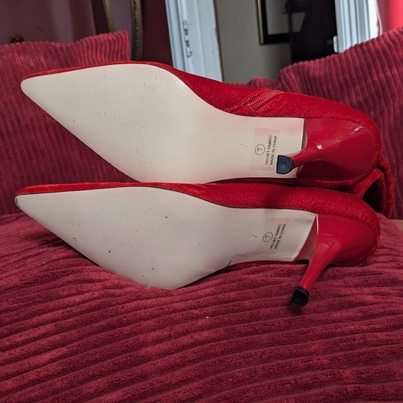 Frederick's of Hollywood Vintage Red Velvet Boots Y2K - Picture 9 of 16